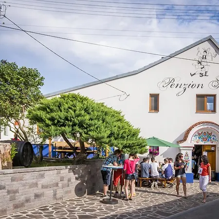 Vinarstvi Esterka Nyaraló *